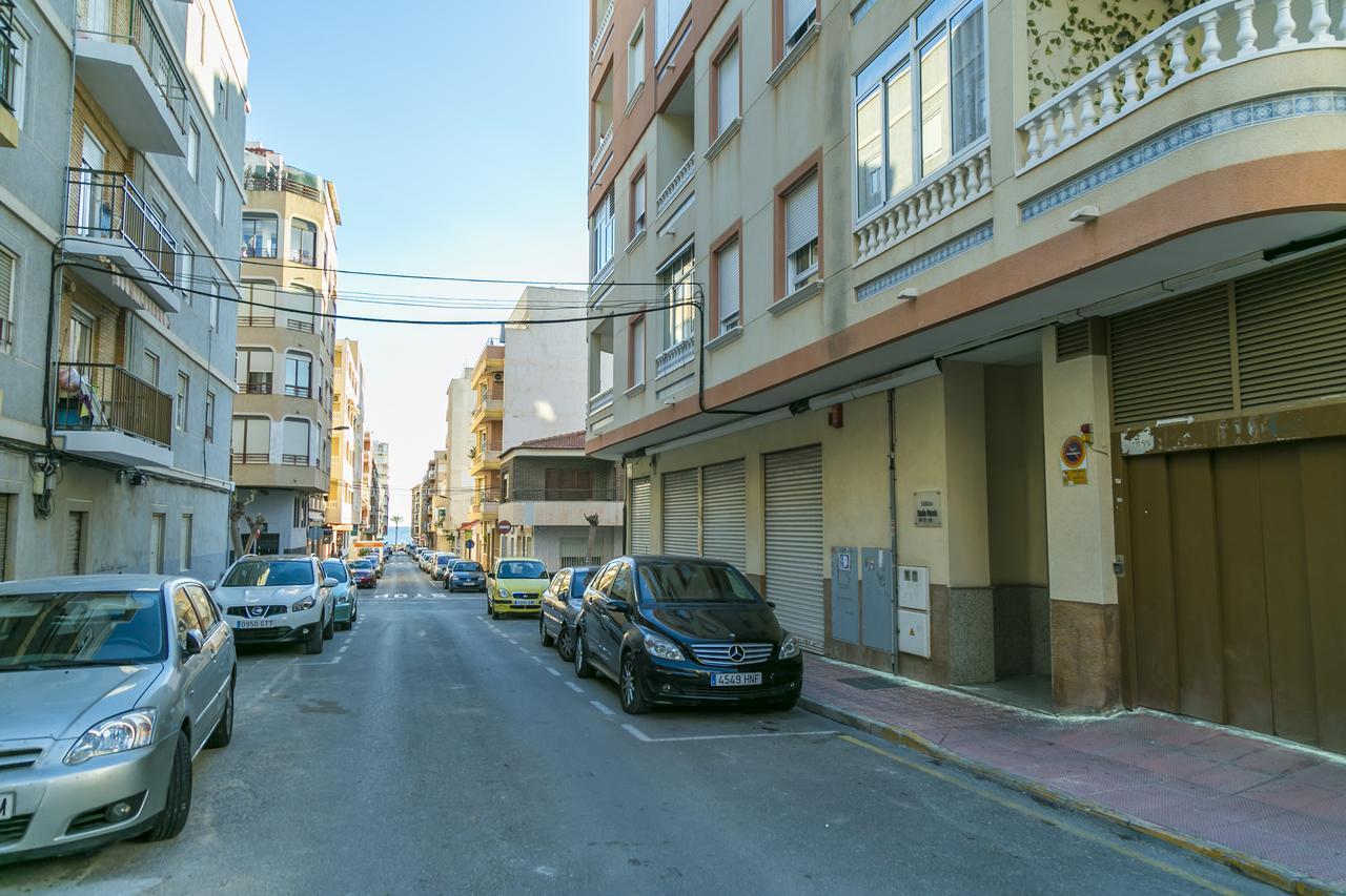 Homely Apartments Radio Murcia Torrevieja Extérieur photo